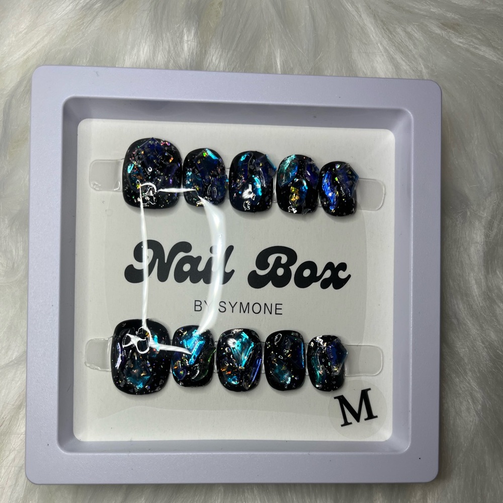 Nail Box “Mermaid’s Jewels” - Handmade Press On Nails 💅